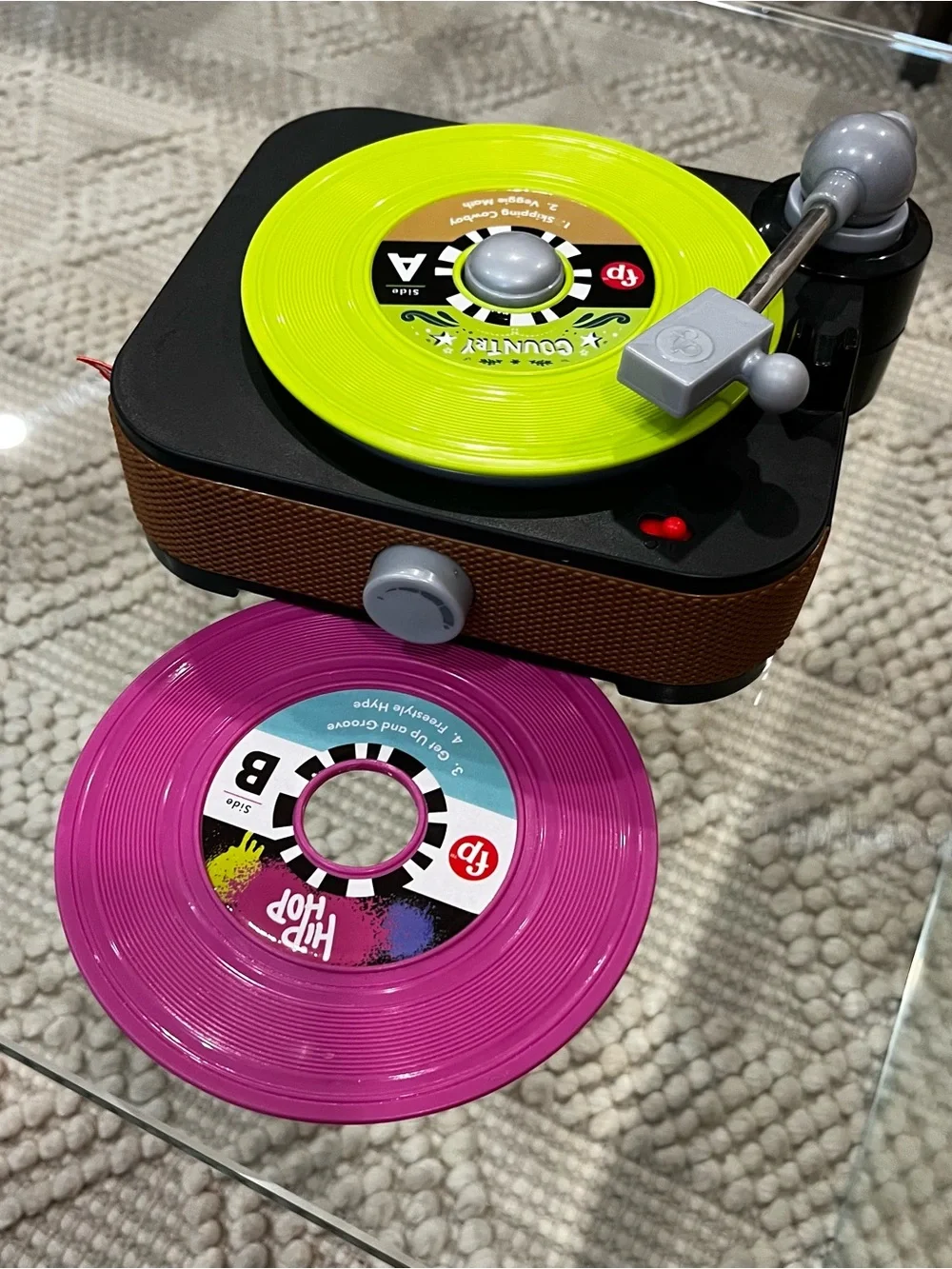 Fisher price rockin record player toy records working! Works! Music